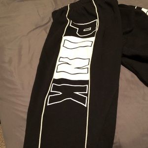 Victoria’s Secret PINK Sweatpants w/pockets